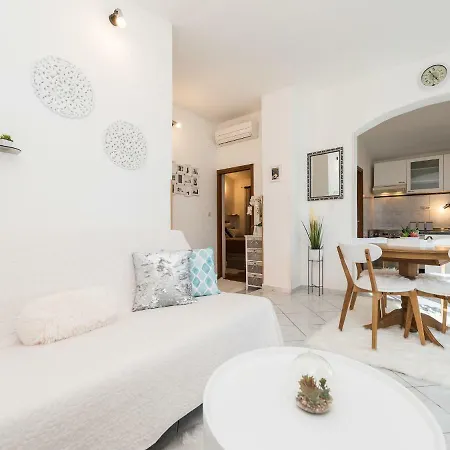 Modern In With Terrace Dom wakacyjny